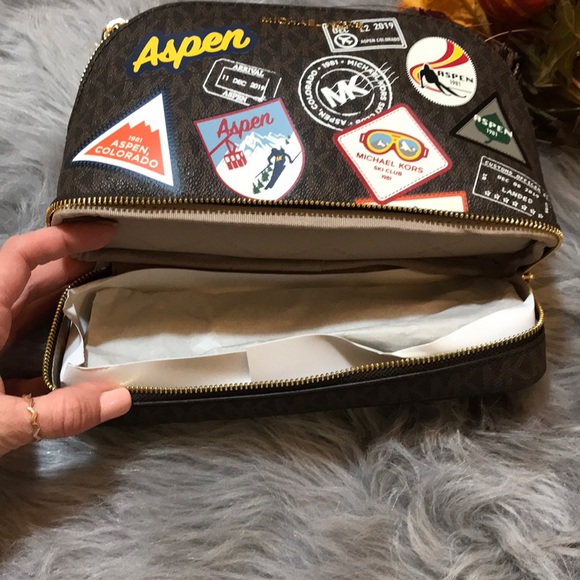 ‼️SOLD‼️Michael Kors 🔥🔥new Aspen collection🔥🔥 - Picture 3 of 7